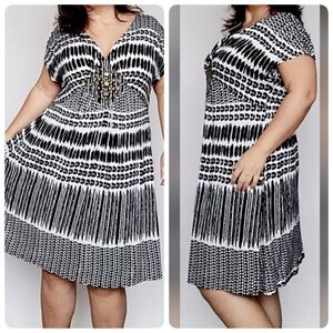 Lane Bryant women's black and white abstract print midi dress Size  14/16